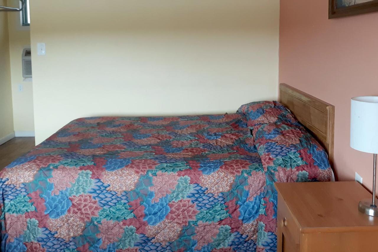 The Budget Inn Palatino Bridge Εξωτερικό φωτογραφία