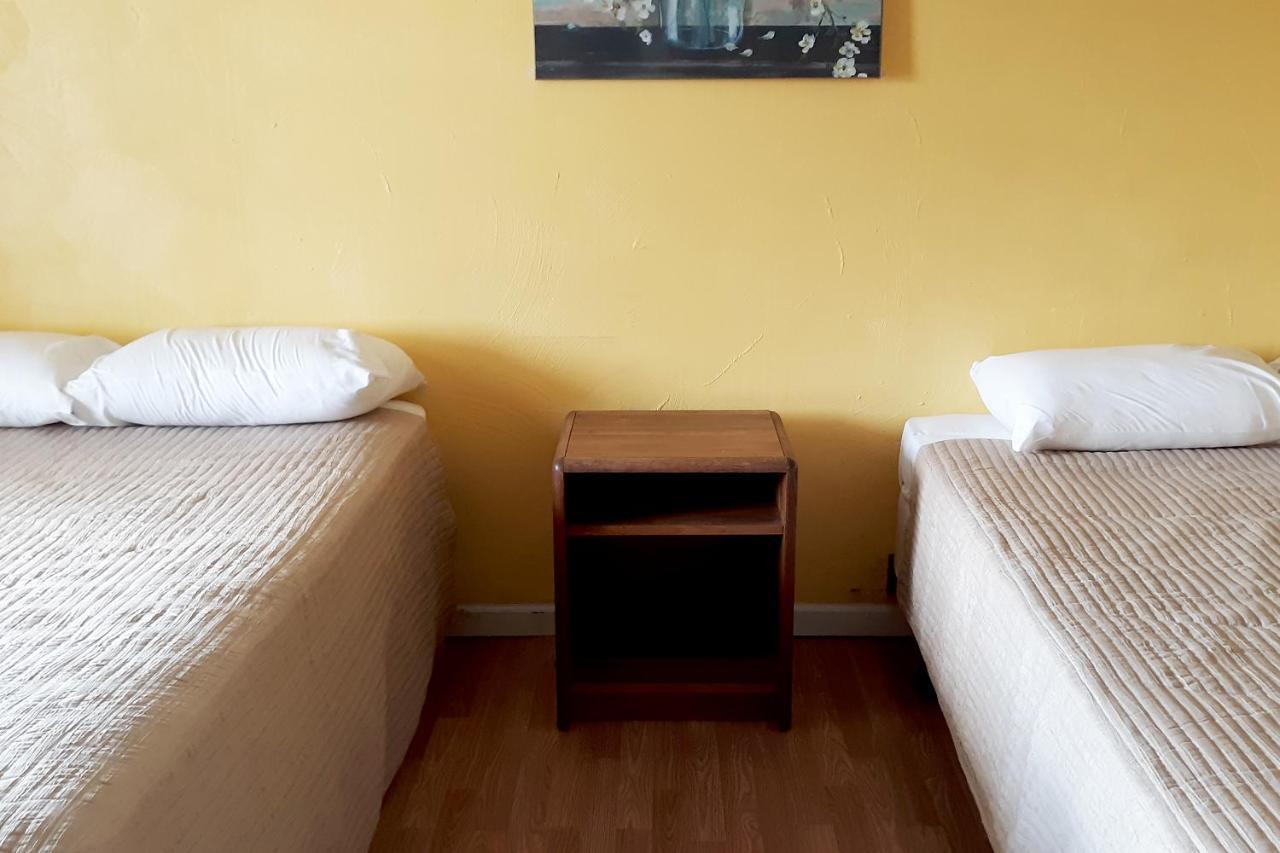 The Budget Inn Palatino Bridge Εξωτερικό φωτογραφία